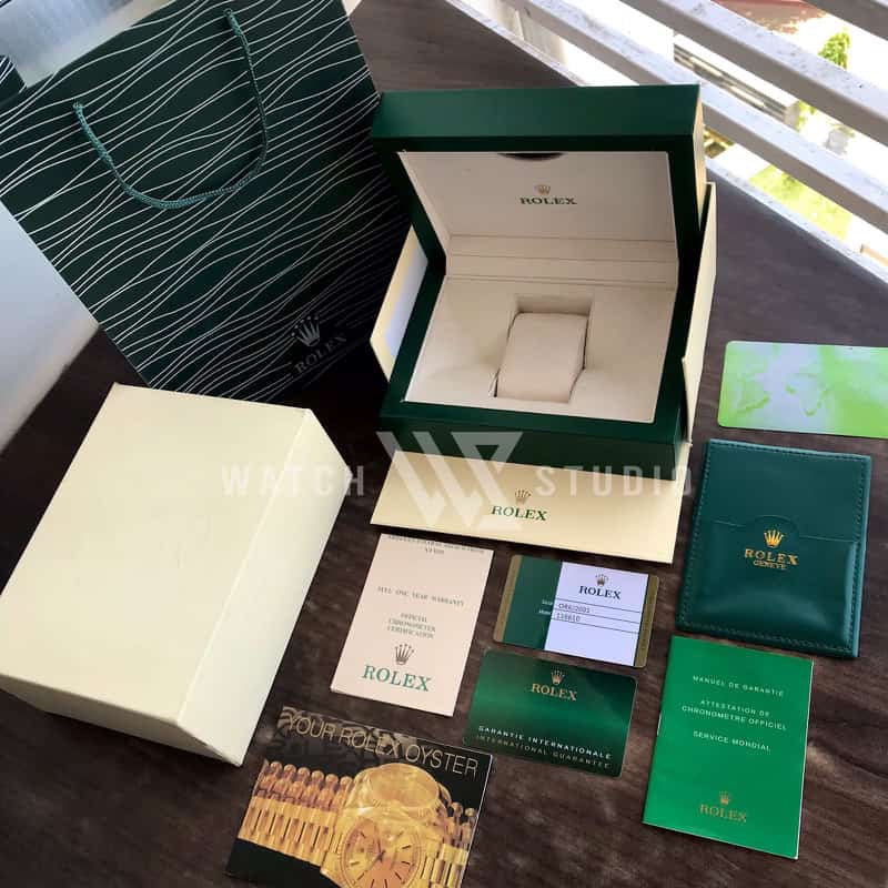 Rolex Day-Date Oyster Green Dial Men's Watch with orignal rolex box