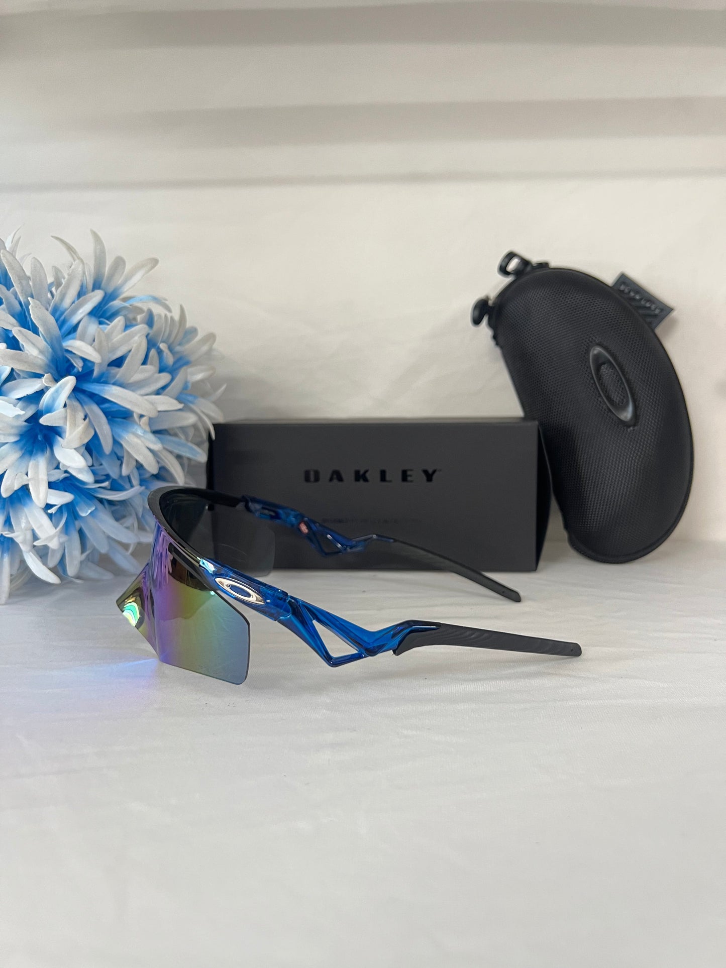 Oakley QNTM KATO Sport Sunglasses blue blue