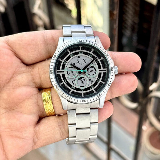 Arman_i Exchange Hampton